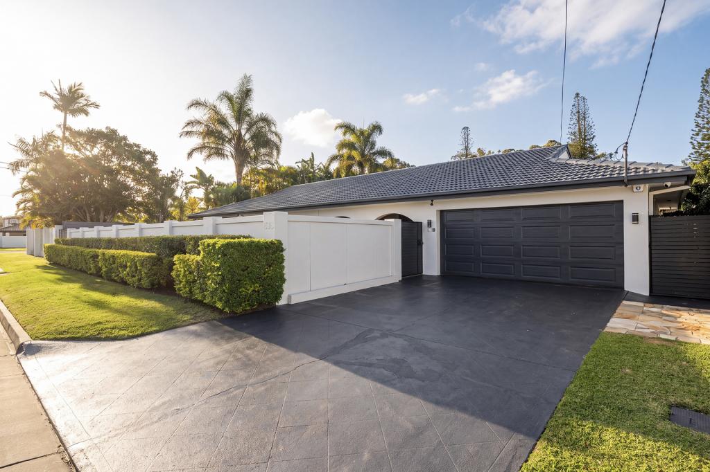 330 Monaco St, Broadbeach Waters, QLD 4218