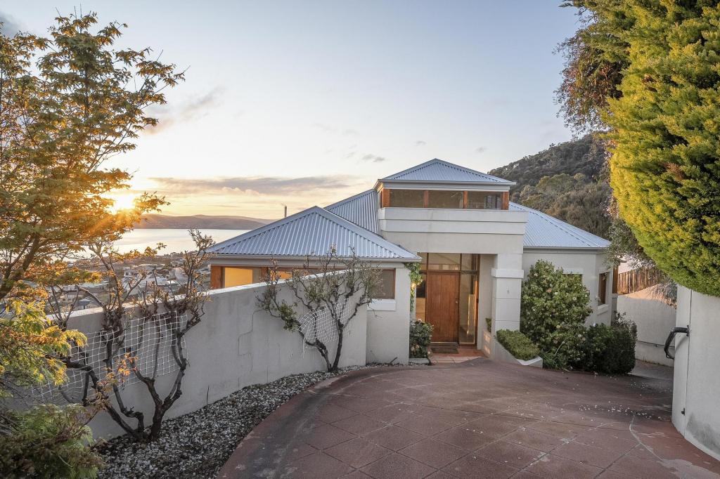 1/28 Marlborough St, Sandy Bay, TAS 7005