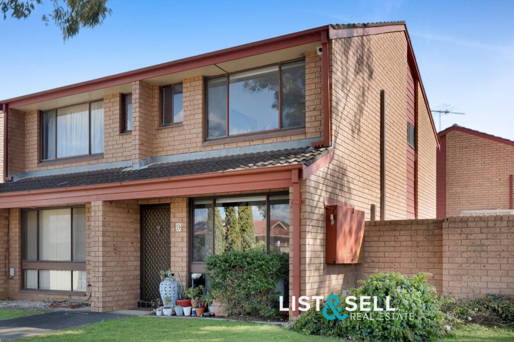 9/5 AMARANTHUS PL, MACQUARIE FIELDS, NSW 2564