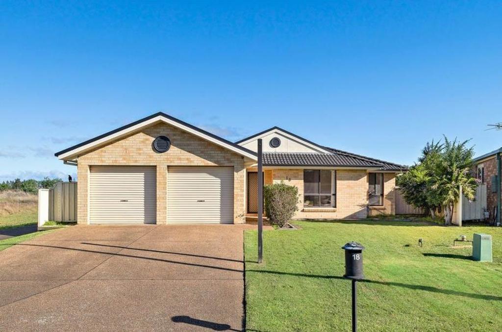 18 Aaron Cove, Rutherford, NSW 2320