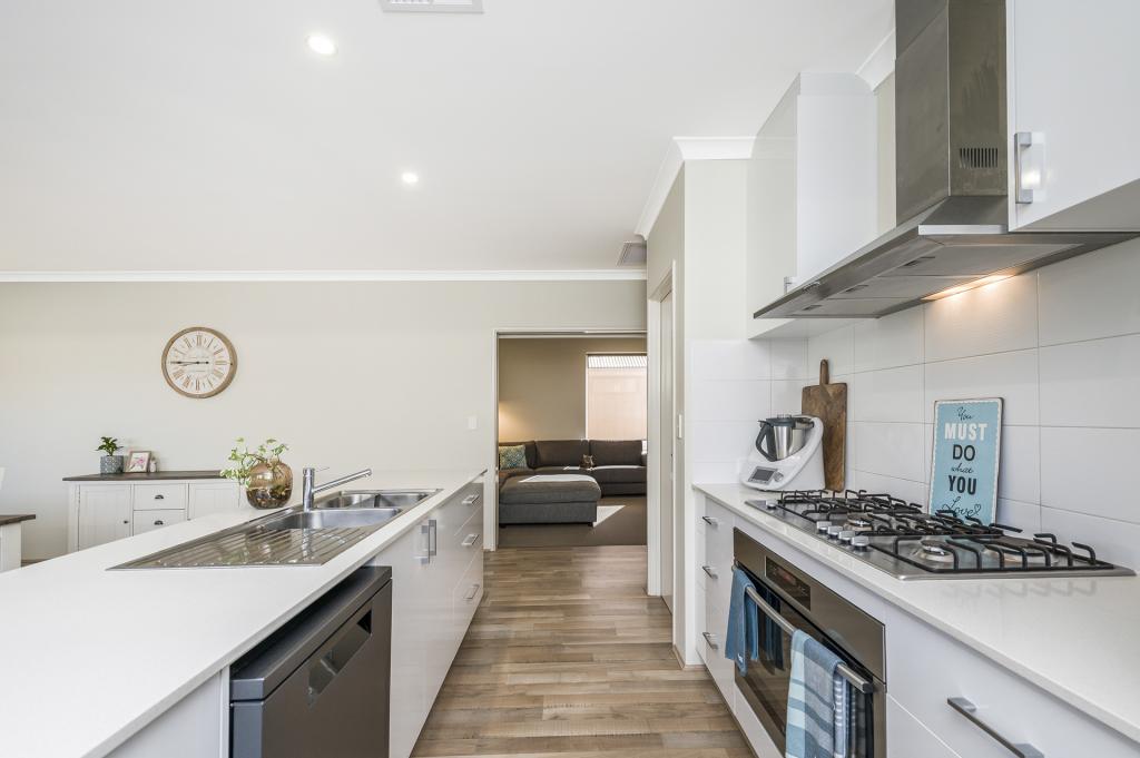 33 Baystone St, Byford, WA 6122