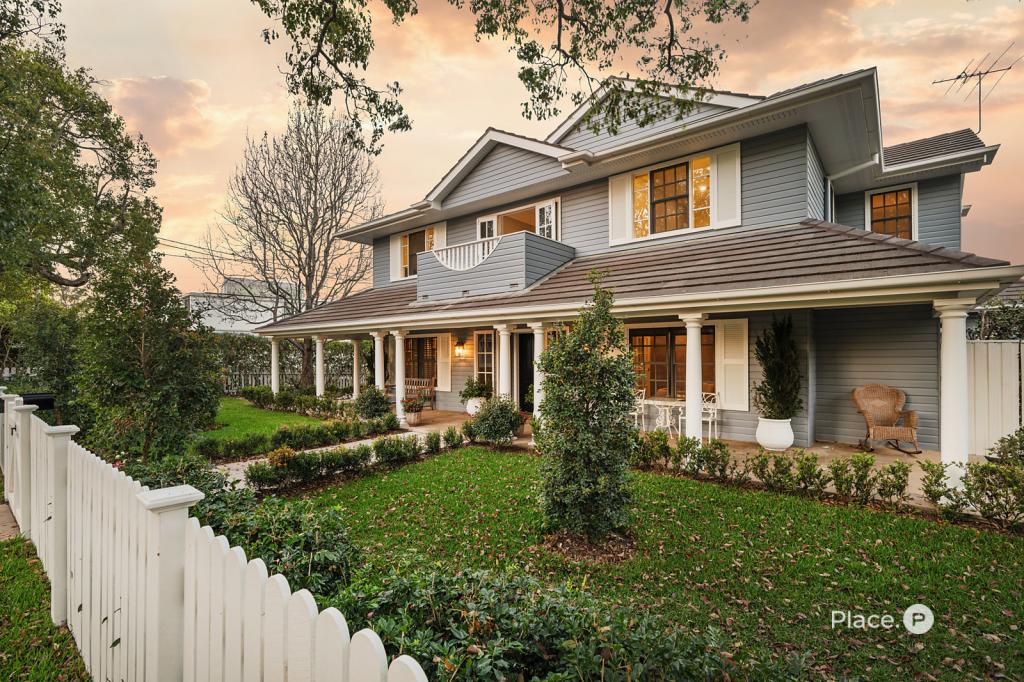 42 LAUREL AVE, CHELMER, QLD 4068