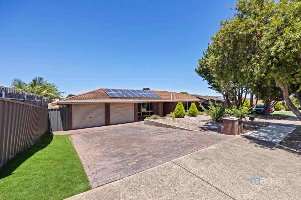 3 Diosma Dr, Morphett Vale, SA 5162