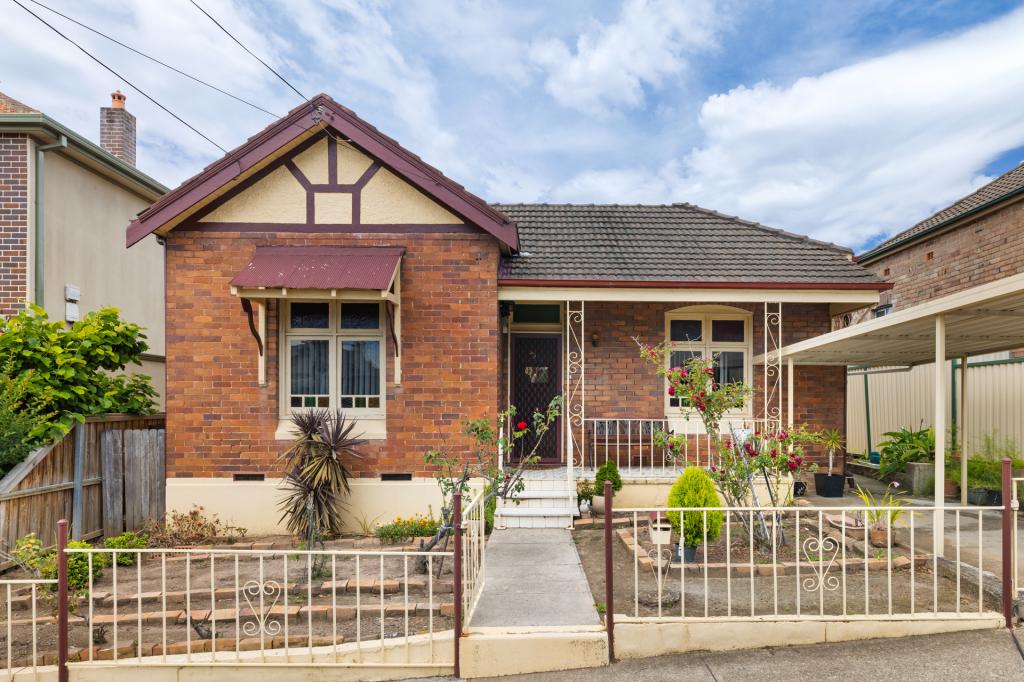 4 Vincent St, Canterbury, NSW 2193