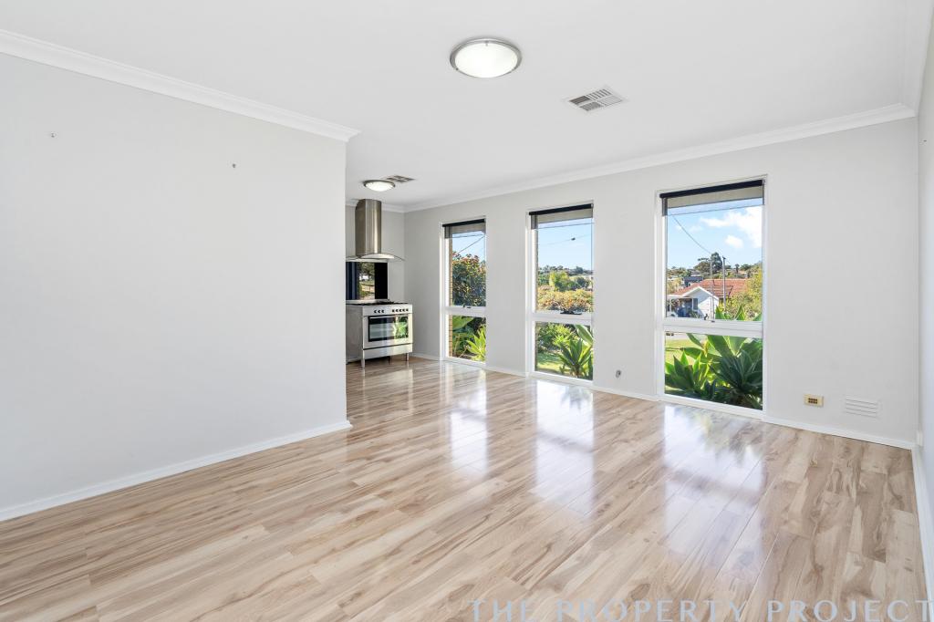 15 Rowlands Ct, Padbury, WA 6025