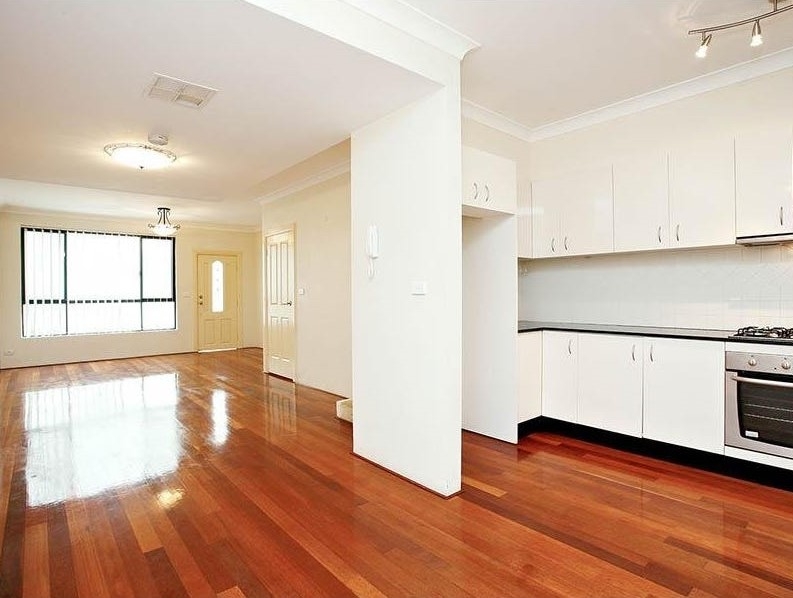 7/2 The Mall, South Hurstville, NSW 2221