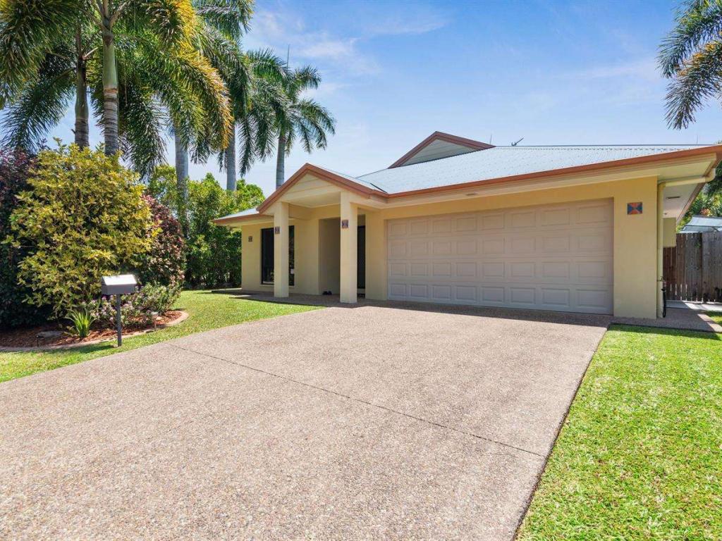 6 ILLOWRA CT, CARAVONICA, QLD 4878