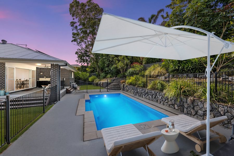15 Carabeen Cl, Woolgoolga, NSW 2456
