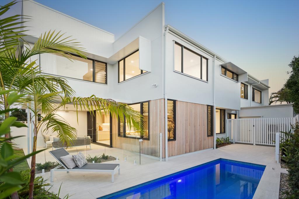 1/14 Tristania St, Marcoola, QLD 4564