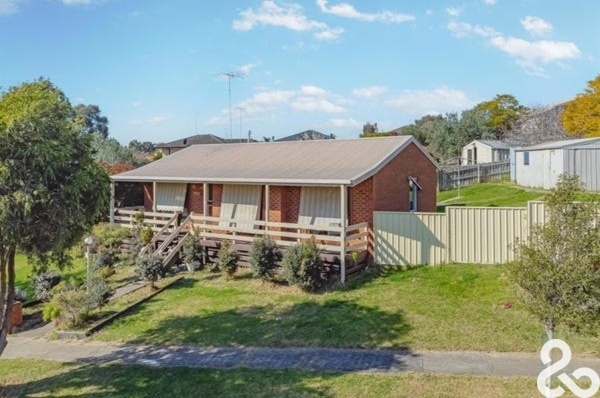 58 Cassinia Cres, Meadow Heights, VIC 3048