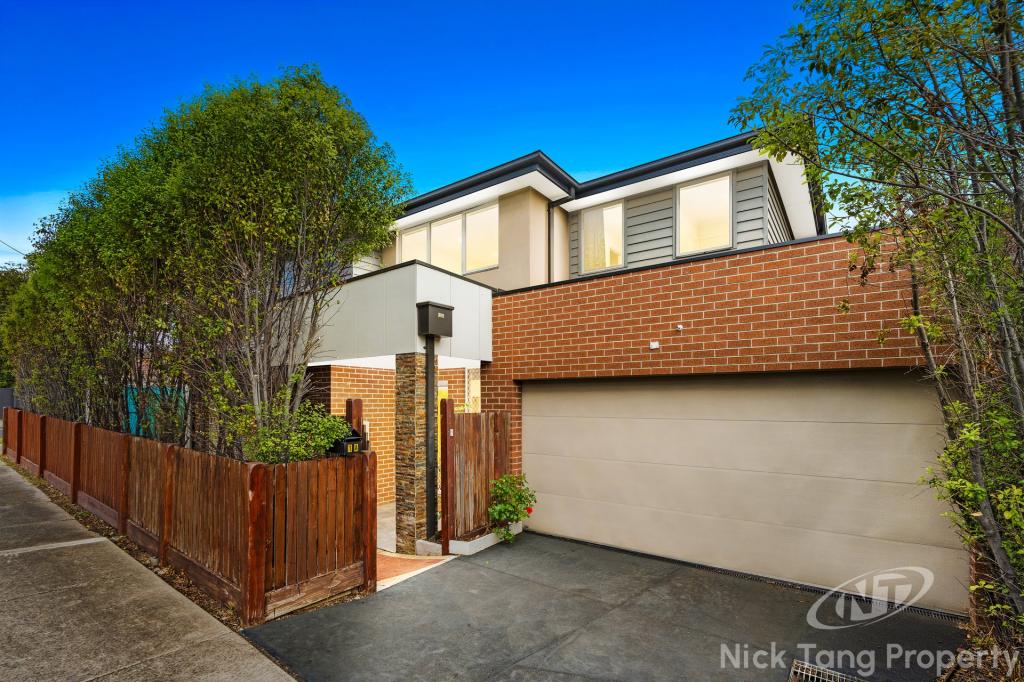 1a Douglas Ave, Box Hill South, VIC 3128