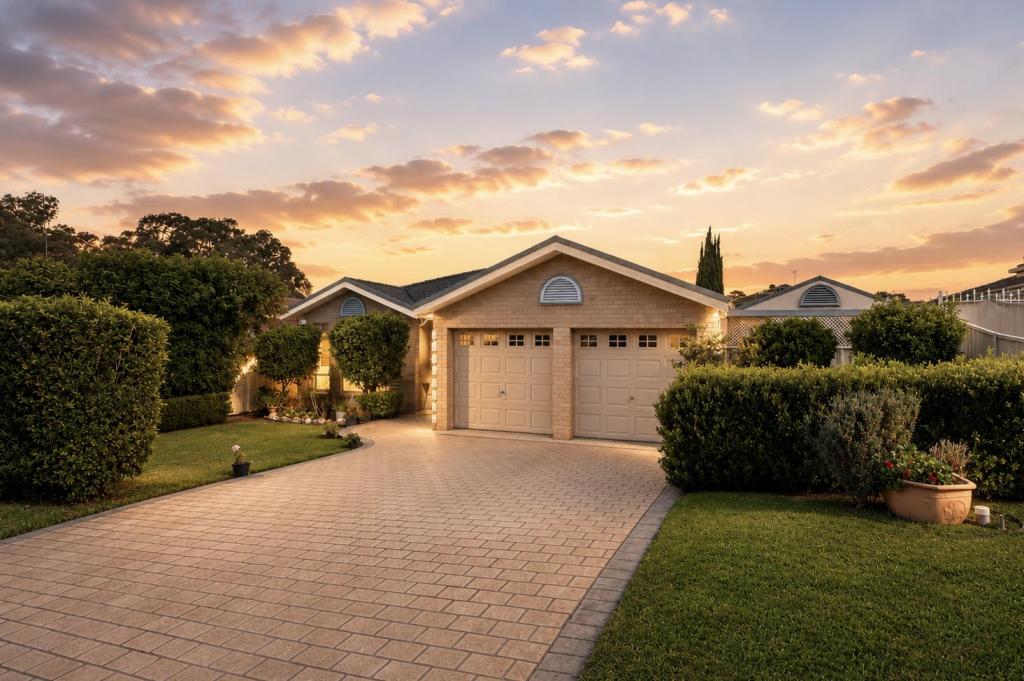 5 St Mark Cl, Blair Athol, NSW 2560