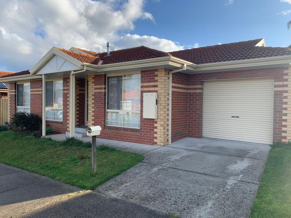 17 Kipping Rise, South Morang, VIC 3752