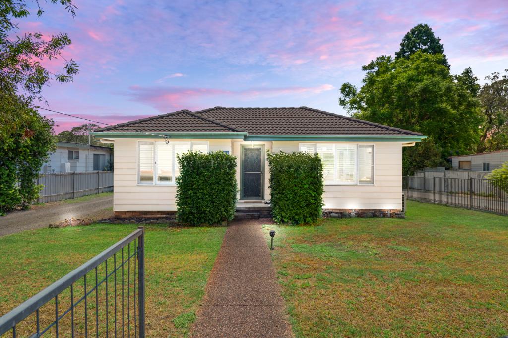 157 Harle St, Abermain, NSW 2326