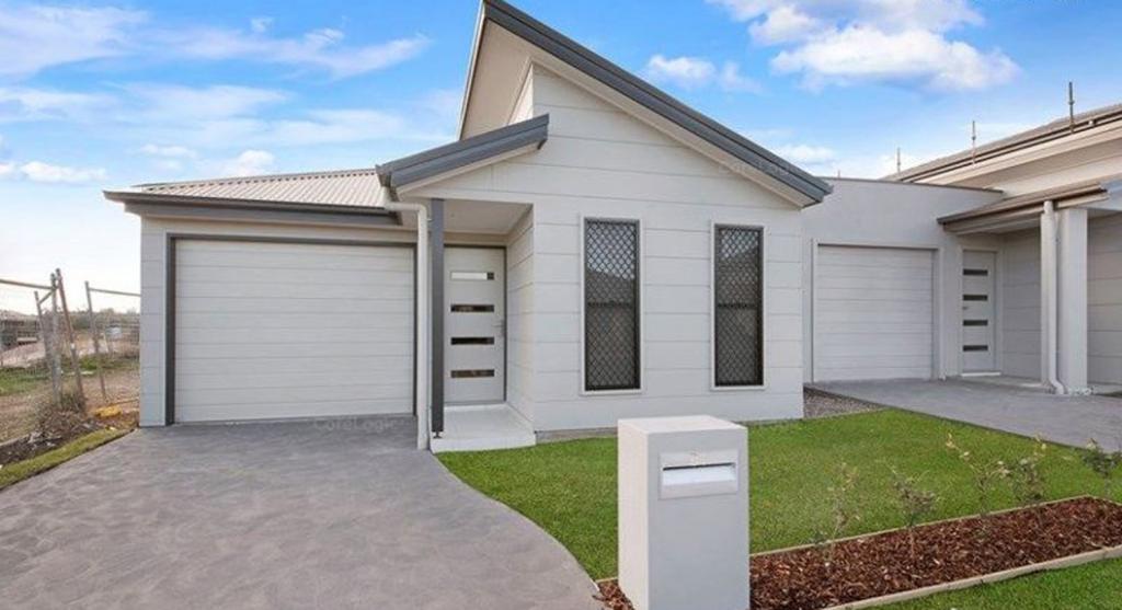 81 Village Cct, Gregory Hills, NSW 2557