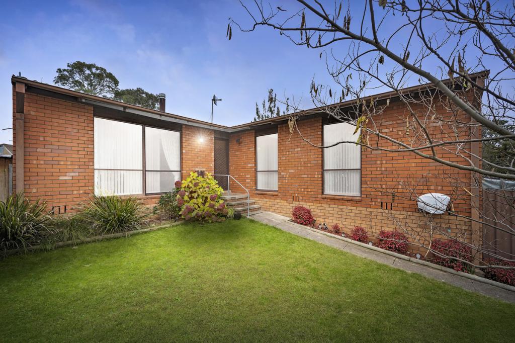 15 Pringle St, Charnwood, ACT 2615