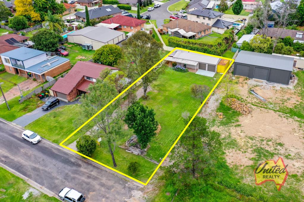 38 Burragorang St, The Oaks, NSW 2570