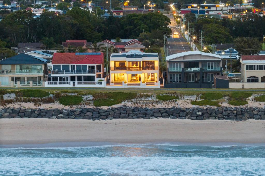 27 Little Lake Cres, Warilla, NSW 2528