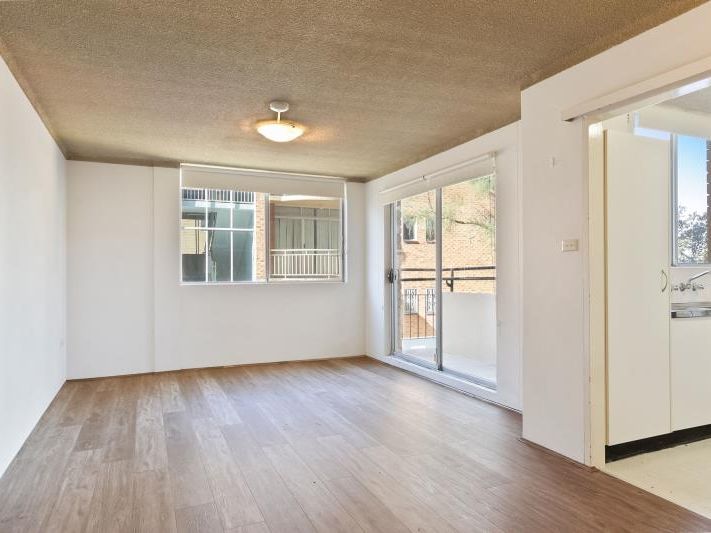 2/240 Bondi Rd, Bondi, NSW 2026