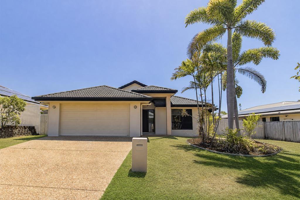 12 Henning Ct, Bushland Beach, QLD 4818