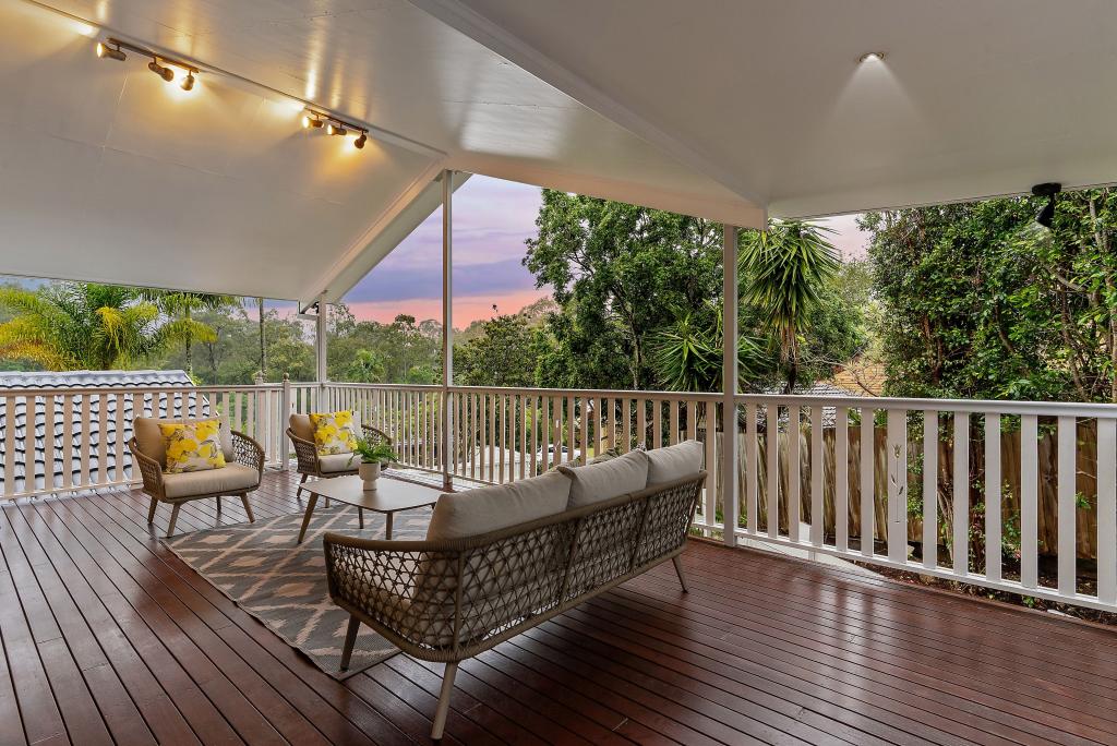 62 LEONARDA DR, ARANA HILLS, QLD 4054