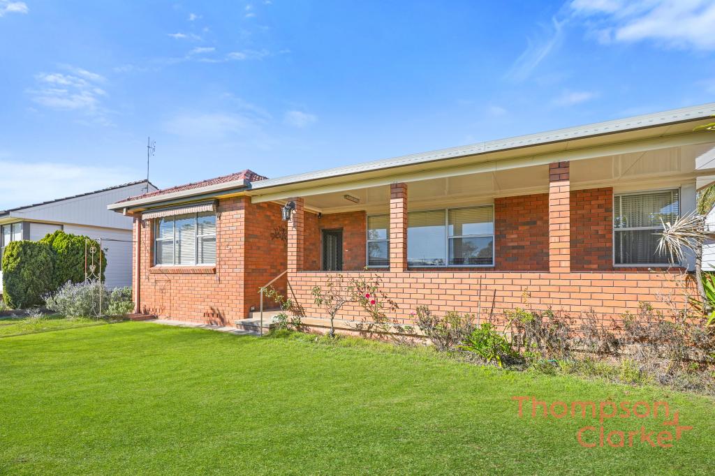 25 Compton St, Rutherford, NSW 2320