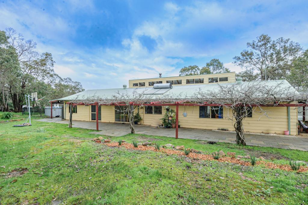 92 Crestmoor Pass, Bullsbrook, WA 6084