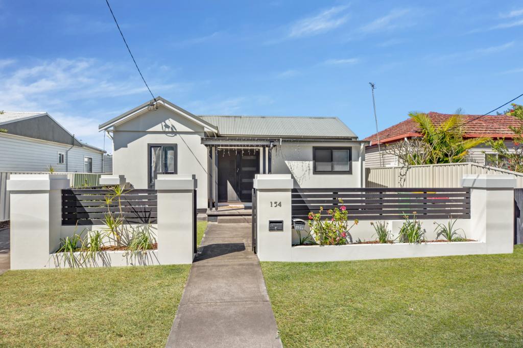 154 TRAFALGAR AVE, UMINA BEACH, NSW 2257