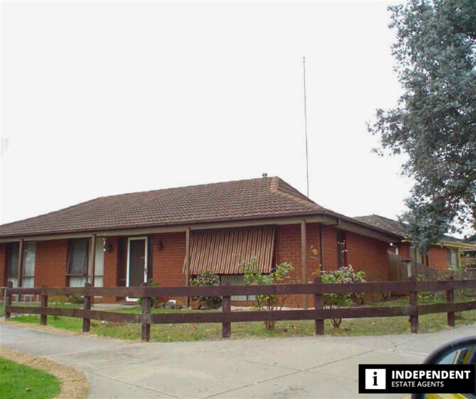 67 Camms Rd, Cranbourne, VIC 3977