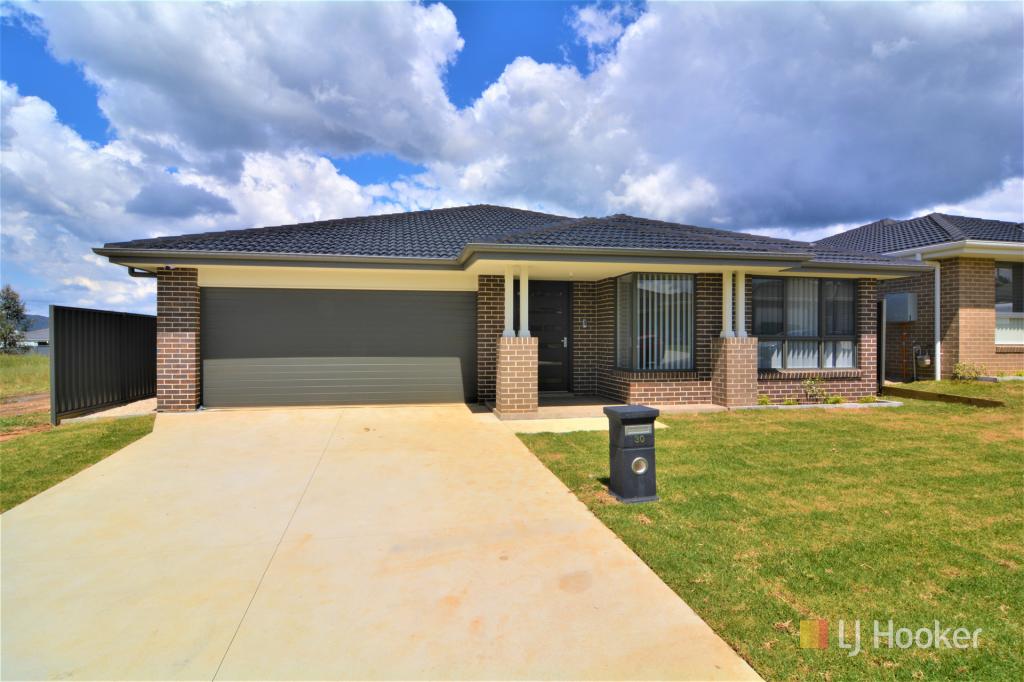 30 Henning Cres, Wallerawang, NSW 2845