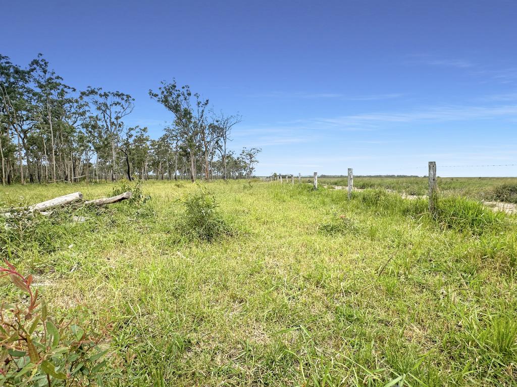 2 Stewarts Rd, Moorland, QLD 4670