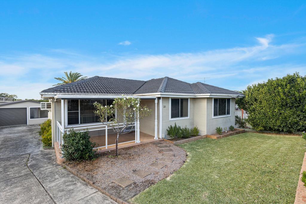 31 Phillip Cres, Barrack Heights, NSW 2528