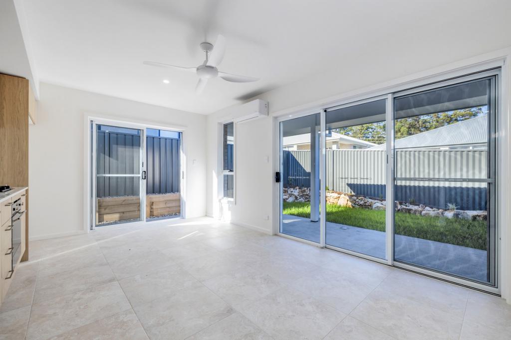 18a Wildwood Way, Thrumster, NSW 2444