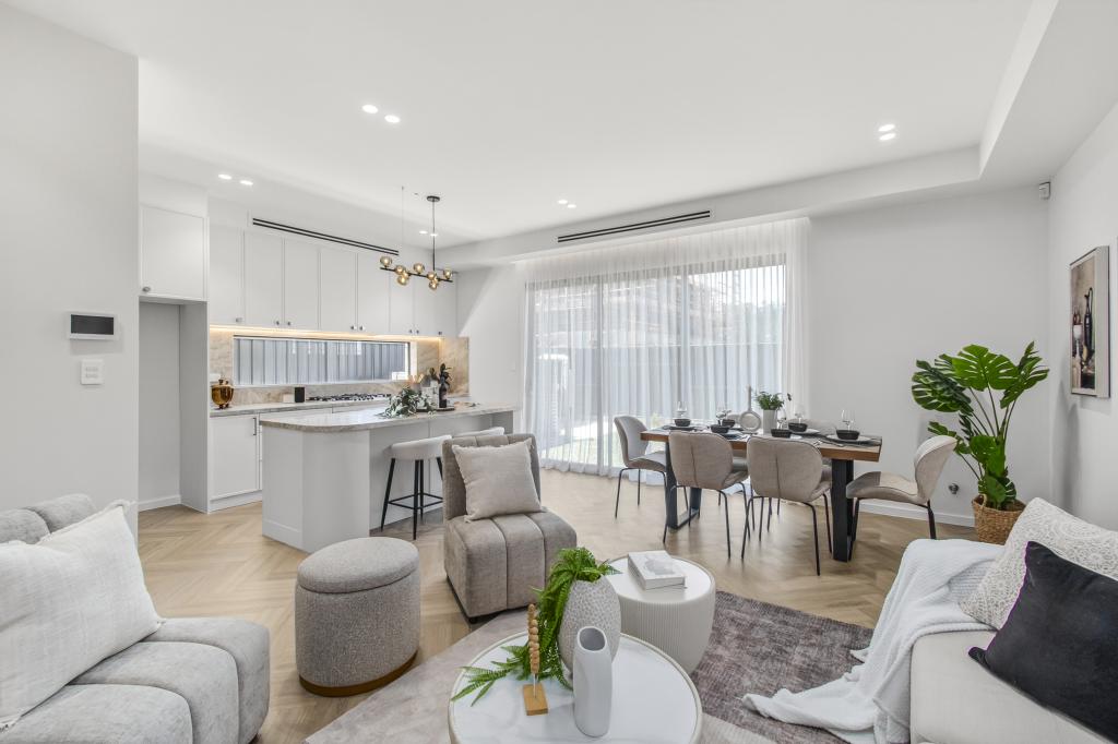 10 Raven Cct, Warriewood, NSW 2102