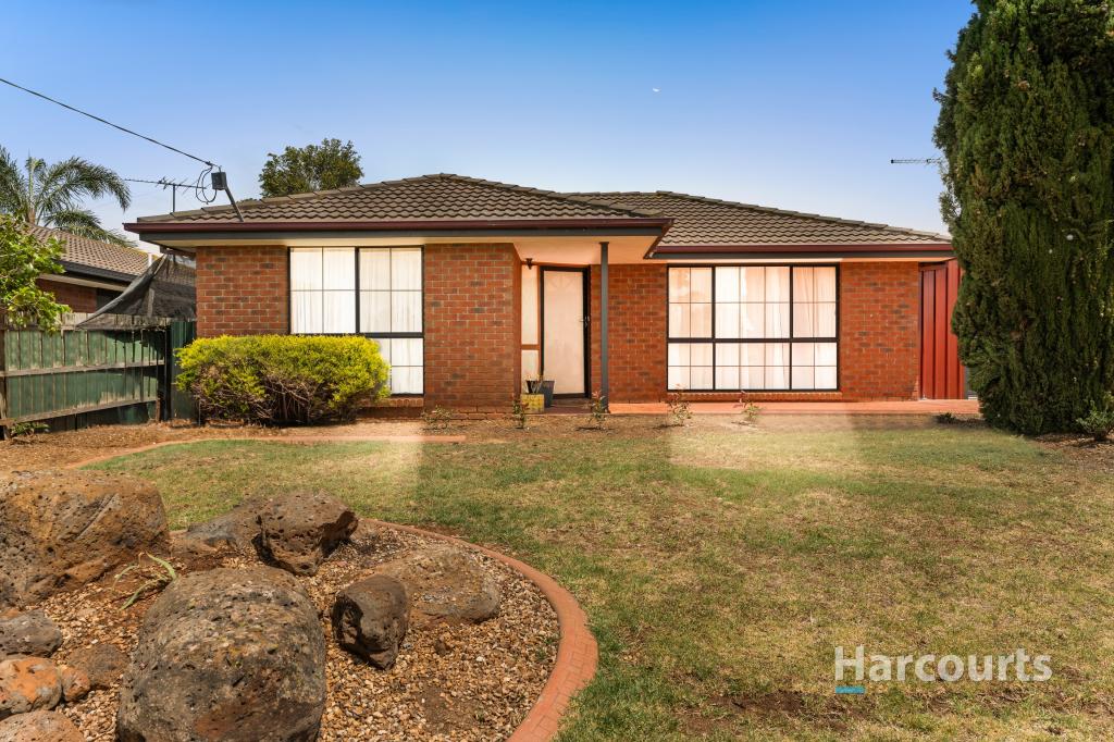 49 Westcott Pde, Rockbank, VIC 3335