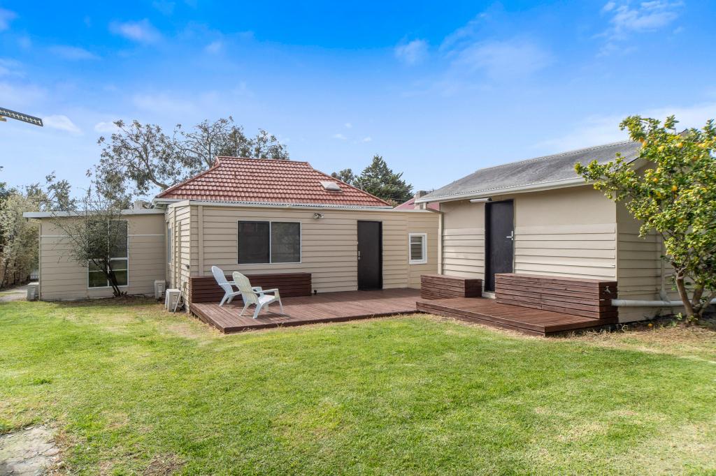 Room 1/24 Birdwood St, Frankston, VIC 3199