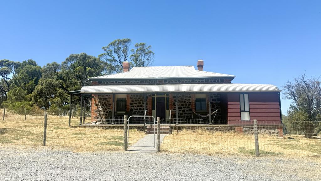 424 Seaview Rd, Mclaren Vale, SA 5171