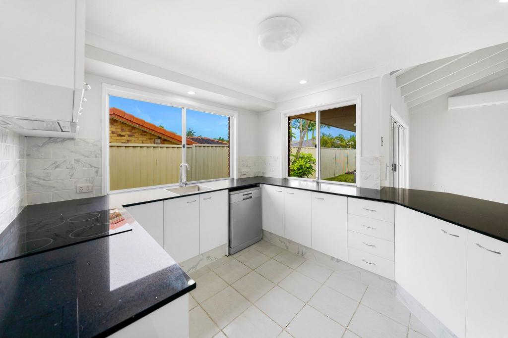 337 Ron Penhaligon Way, Robina, QLD 4226