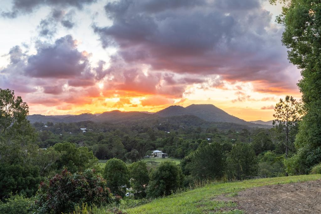 24 Cash Rd, Eumundi, QLD 4562