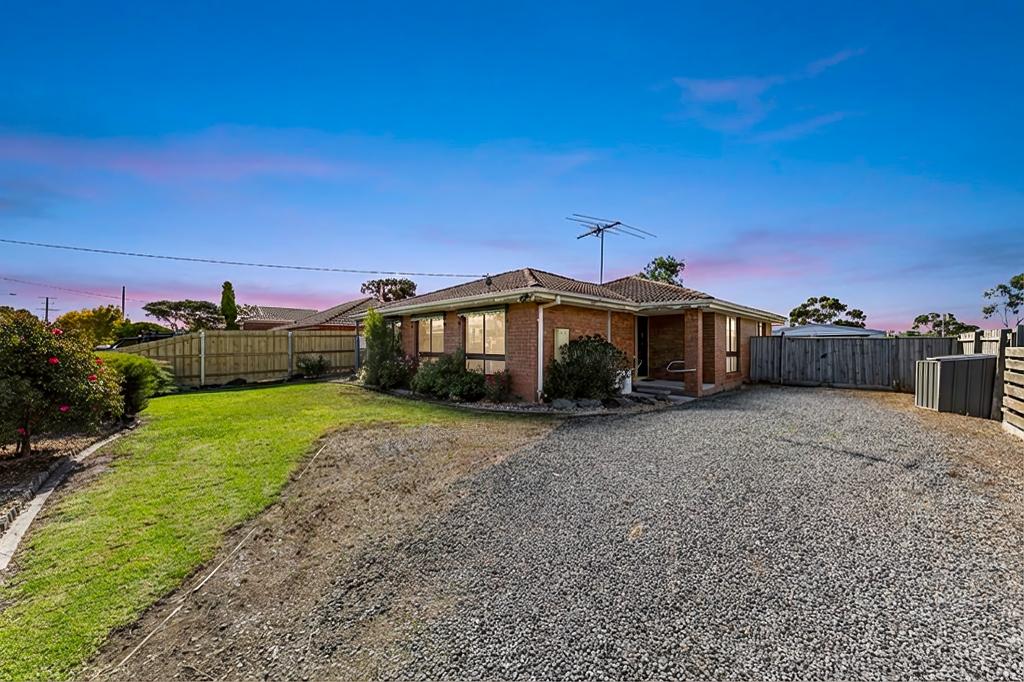 53 Sybella Ave, Koo Wee Rup, VIC 3981