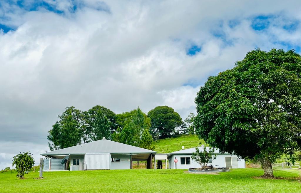 1297 Mossman - Mt Molloy Rd, Julatten, QLD 4871