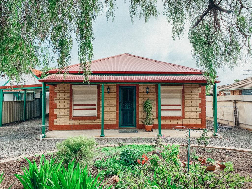 9 Branson Cres, Kapunda, SA 5373