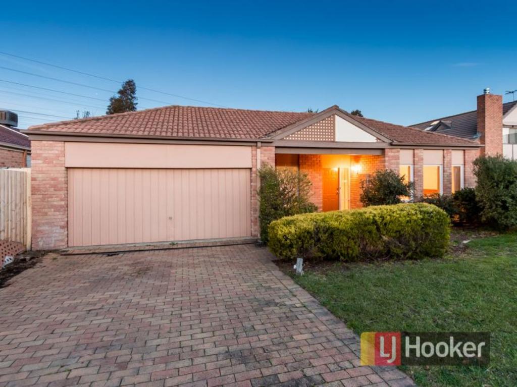 4 Raphael St, Hallam, VIC 3803