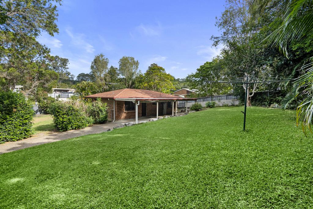 50 Avonmore St, Edens Landing, QLD 4207