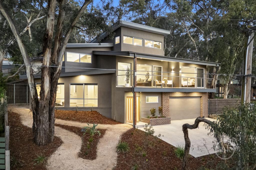 6 Hebden St, Greensborough, VIC 3088