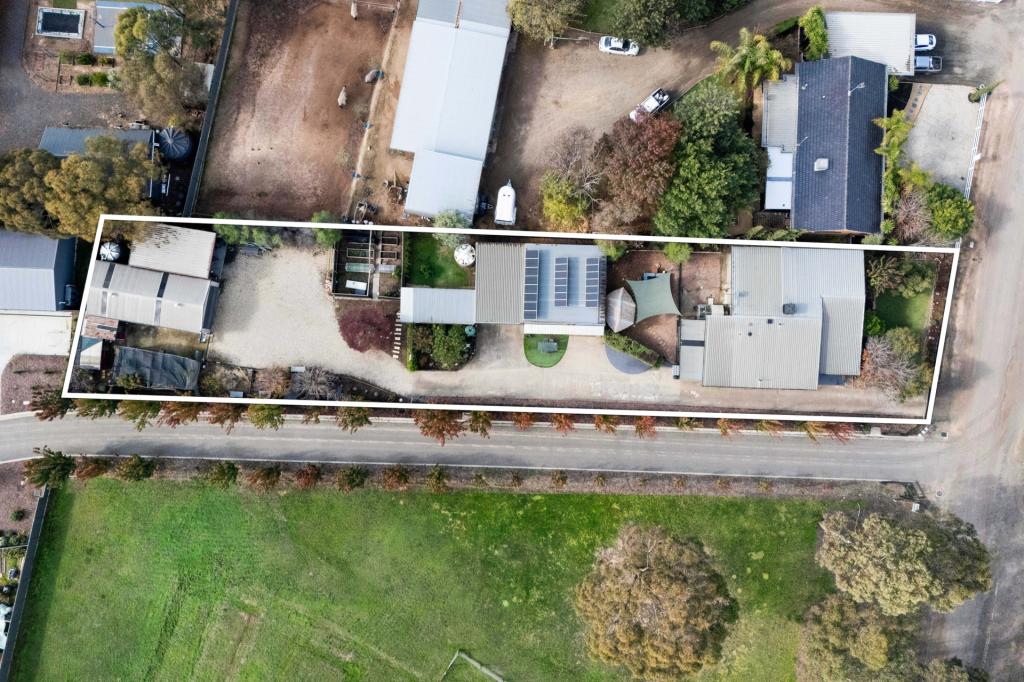 677 Mcivor Hwy, Junortoun, VIC 3551