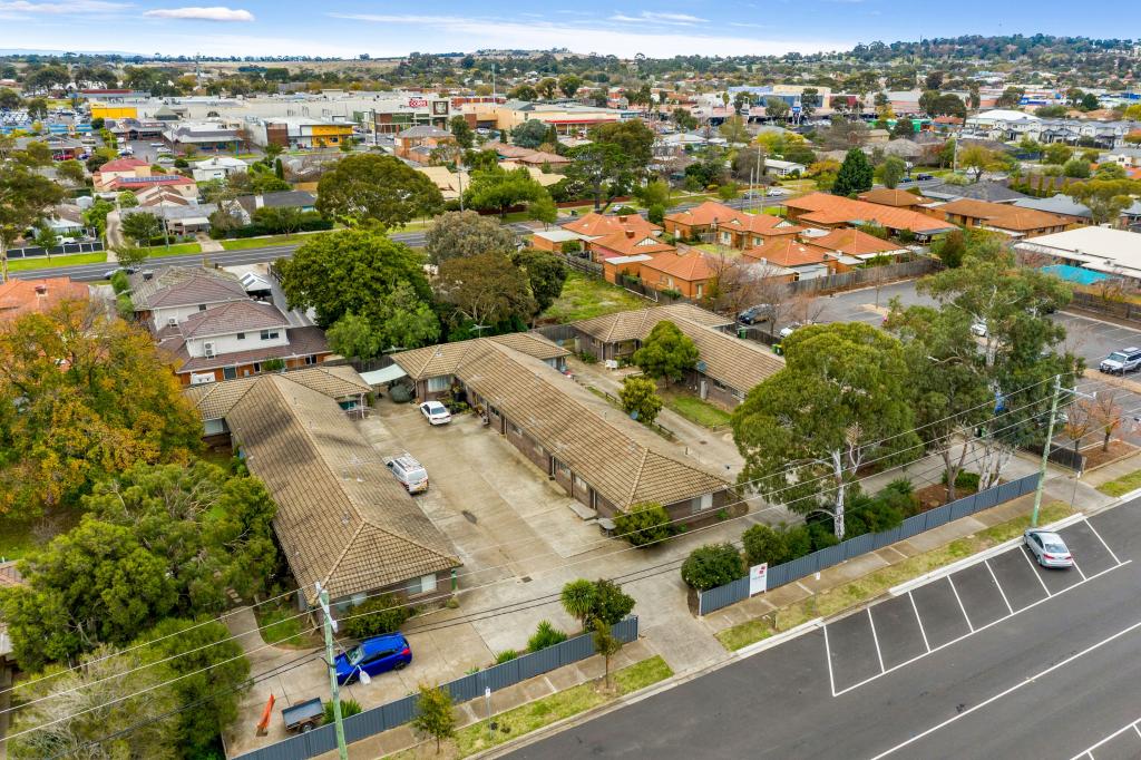11/9-13 Ligar St, Sunbury, VIC 3429
