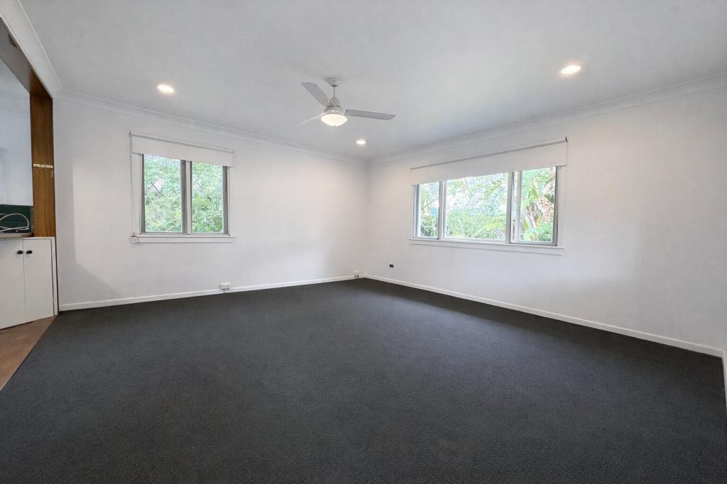 29 Luprena St, Mansfield, QLD 4122