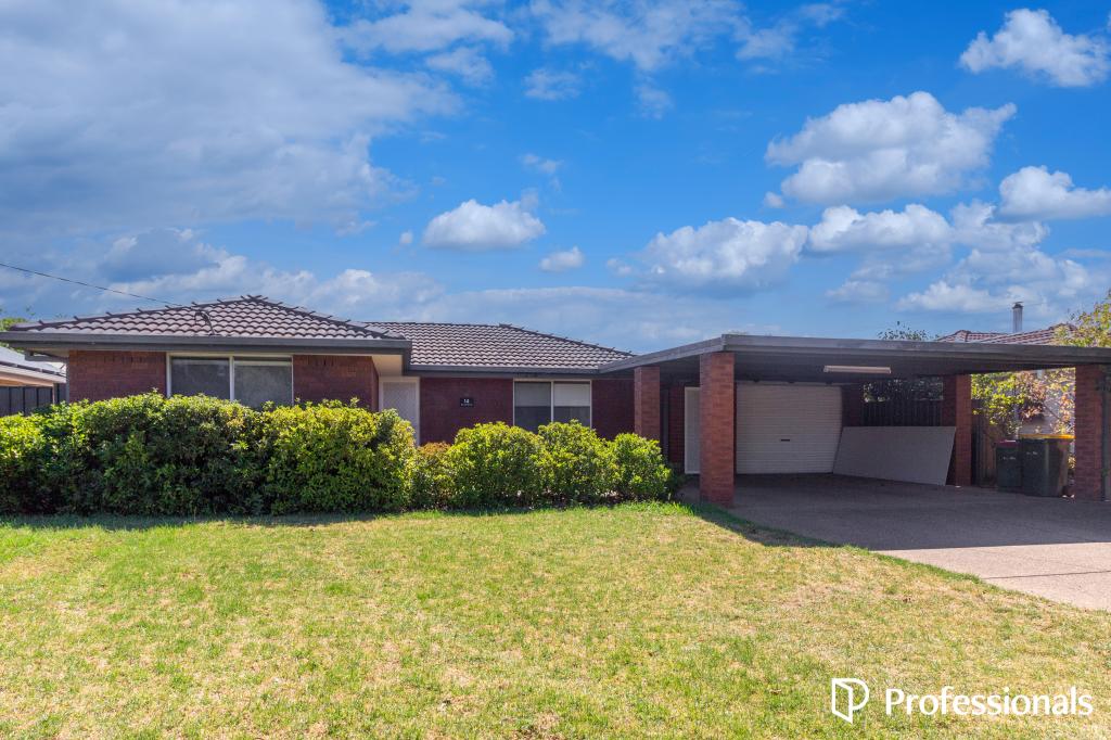 14 Forrest St, Lake Albert, NSW 2650