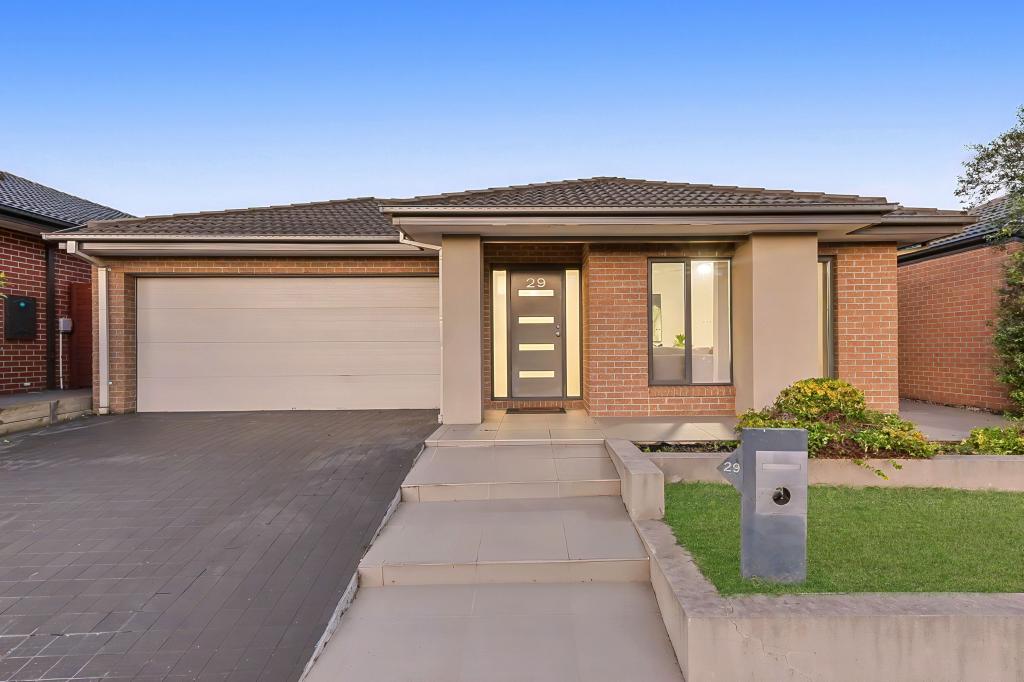 29 Kamona St, Clyde, VIC 3978